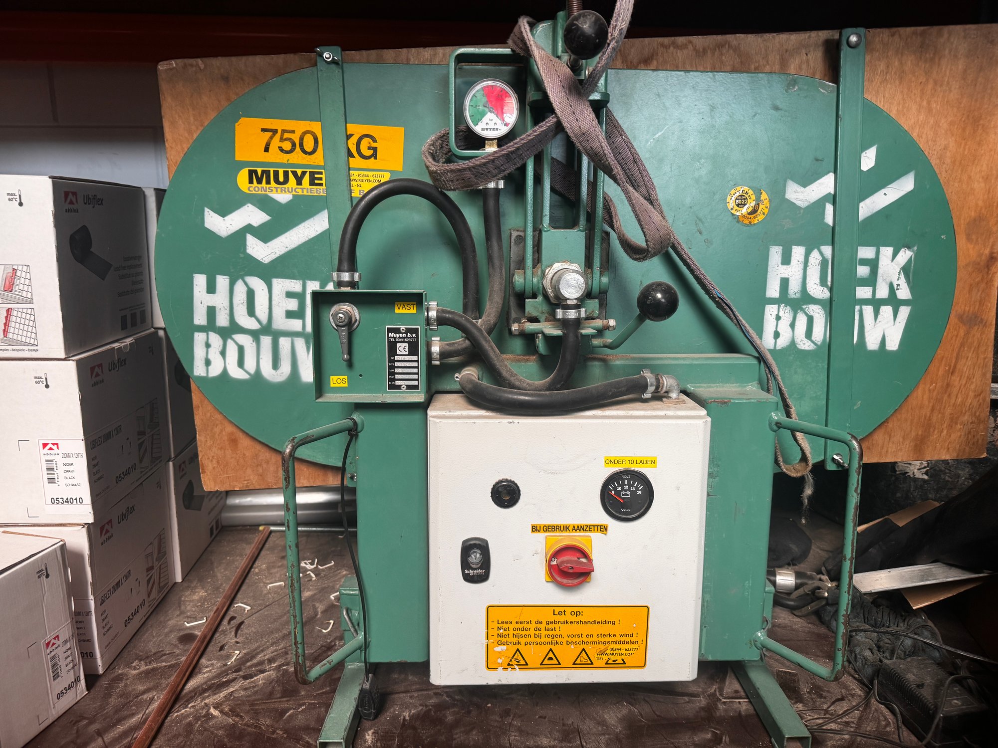 Pannenlift / bouwlier 750 kg